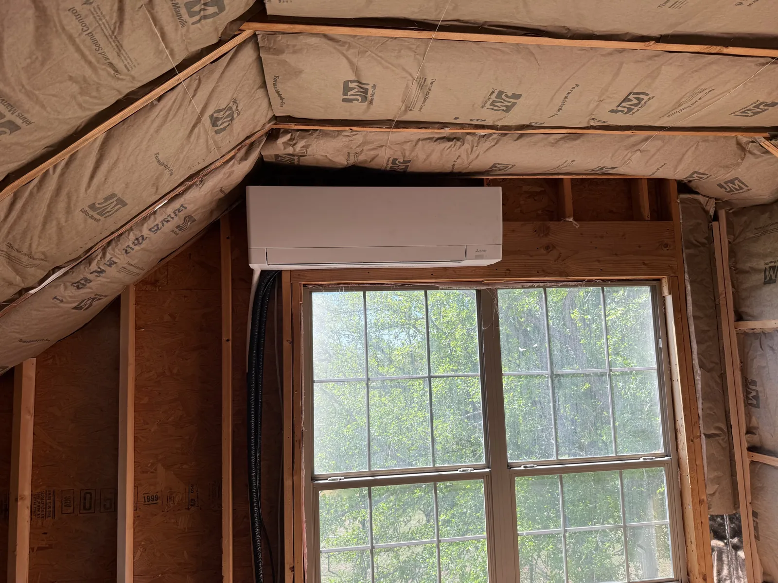2L Air job photo for the guide: Cooling the Old Homes Around the Waxahachie Square Without Wrecking Them