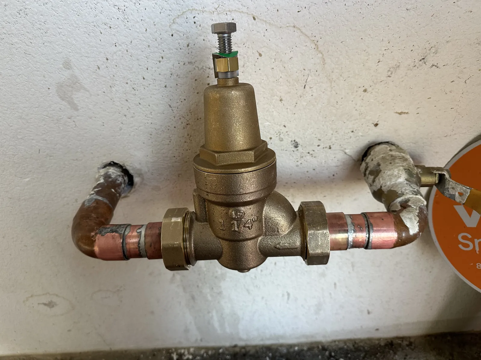 Pressure gauge reading during a system check